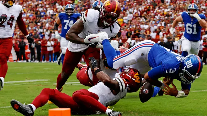 Giants Fail to Reach Endzone in Third Straight Opening Day Defeat